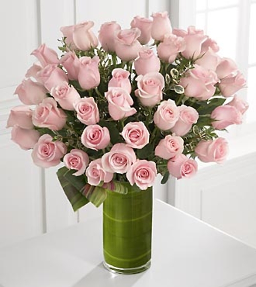 Delighted Luxury Rose Bouquet