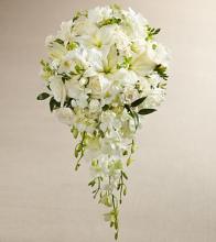 The White Wonders Bouquet