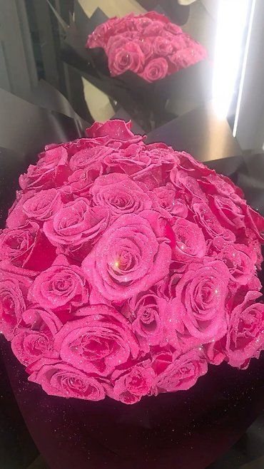 CDW #24 HOT PINK GLITTER ROSES