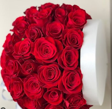 Custom Design #19    BOX ROSES